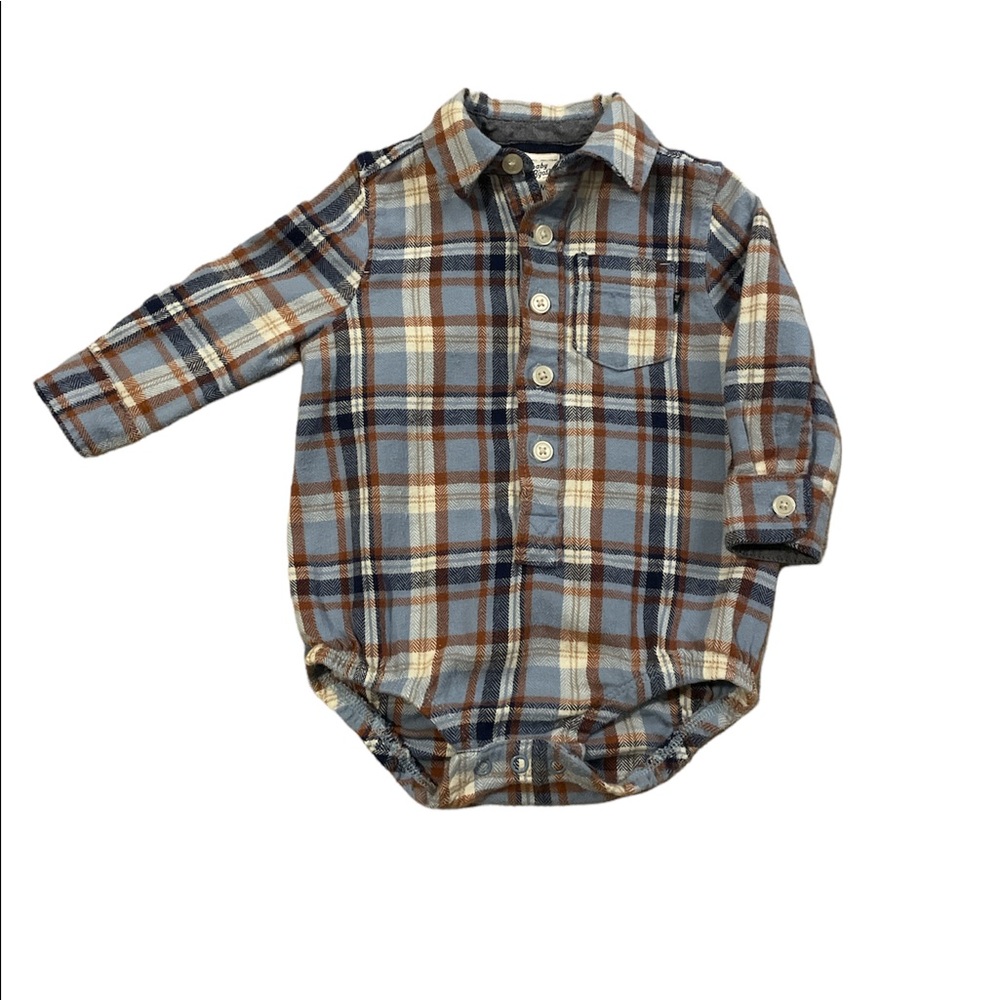 🔵3/$12 super cute button plaid flannel with pocket